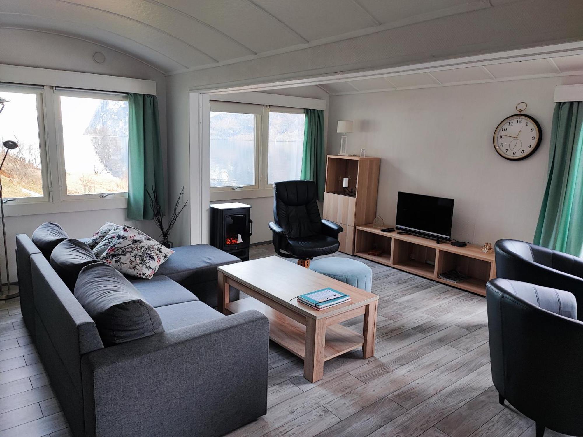 Visit 3* Undredal